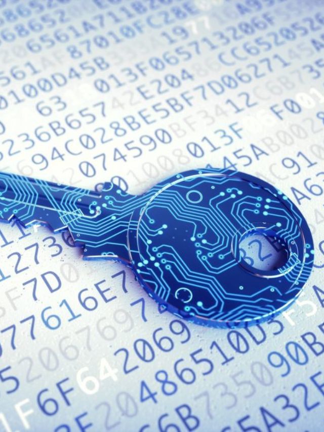 Uma imagem de linhas de códigos e uma chave azul.